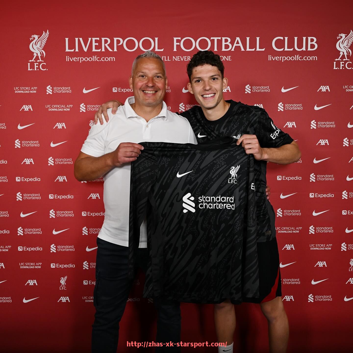 星空体育-火箭队的0号球员身份及其历史贡献